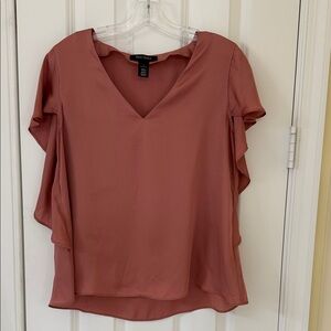 Who What Wear Mauve V-Neck Blouse with Ruffle Sleeves